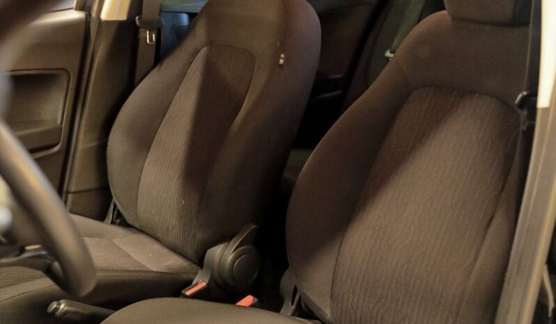 
								CRONOS DRIVE 1.3 8V Flex full									