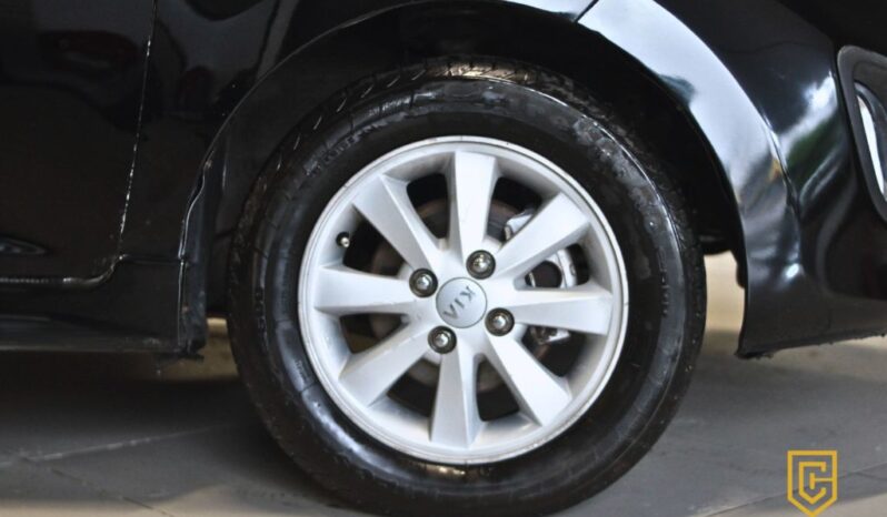 
								Kia Picanto EX 1.0 Flex 2012 — Preto, Compacto Econômico full									