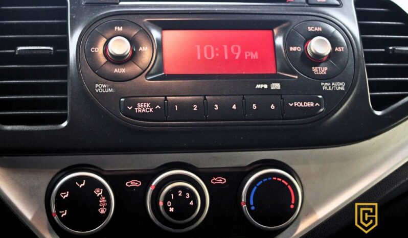 
								Kia Picanto EX 1.0 Flex 2012 — Preto, Compacto Econômico full									