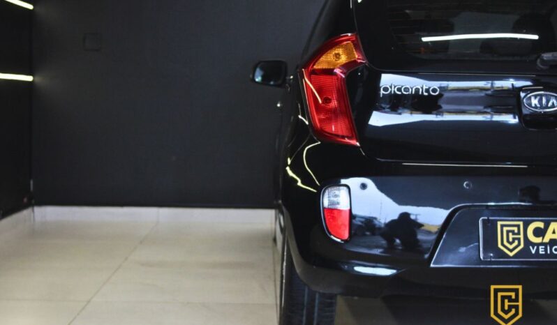 
								Kia Picanto EX 1.0 Flex 2012 — Preto, Compacto Econômico full									