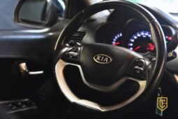 
										Kia Picanto EX 1.0 Flex 2012 — Preto, Compacto Econômico full									
